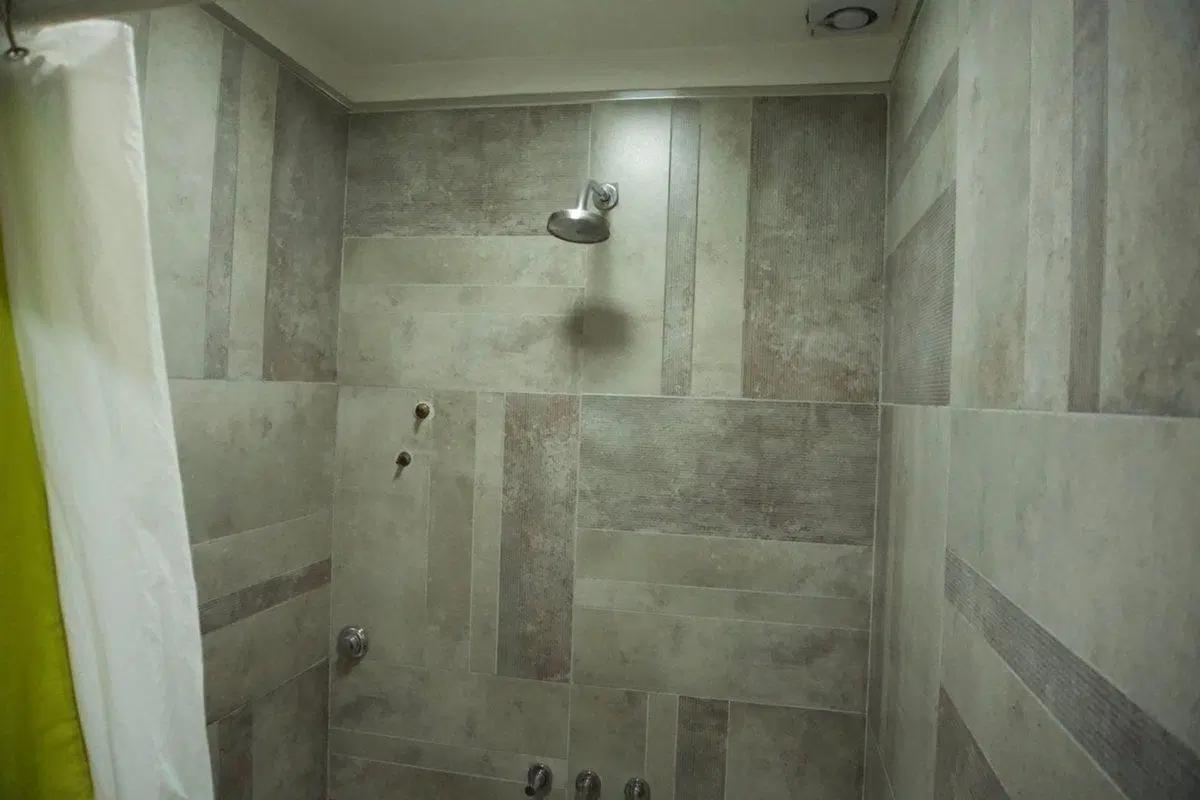 Casa premium con pileta climatizada en Allen 4