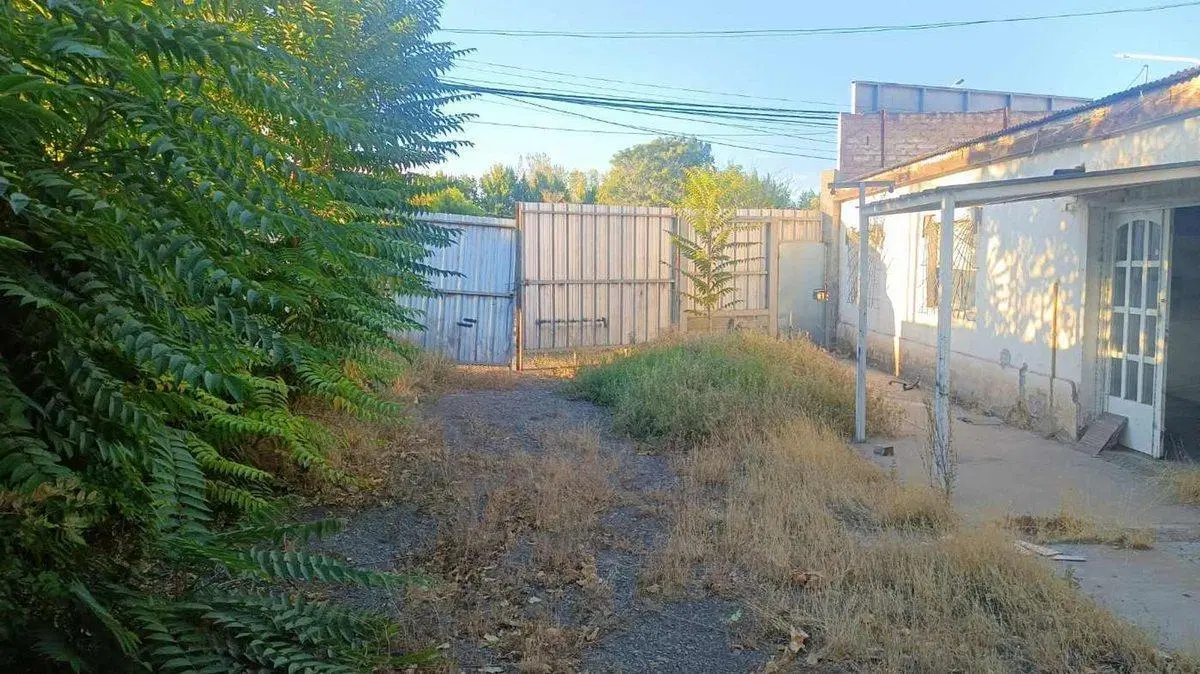 VENTA BASE OPERATIVA / NODO LOGÍSTICO RUTA 22 4