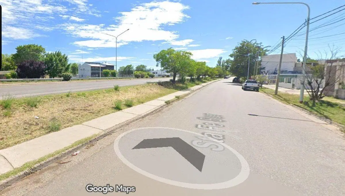 VENTA BASE OPERATIVA / NODO LOGÍSTICO RUTA 22 2