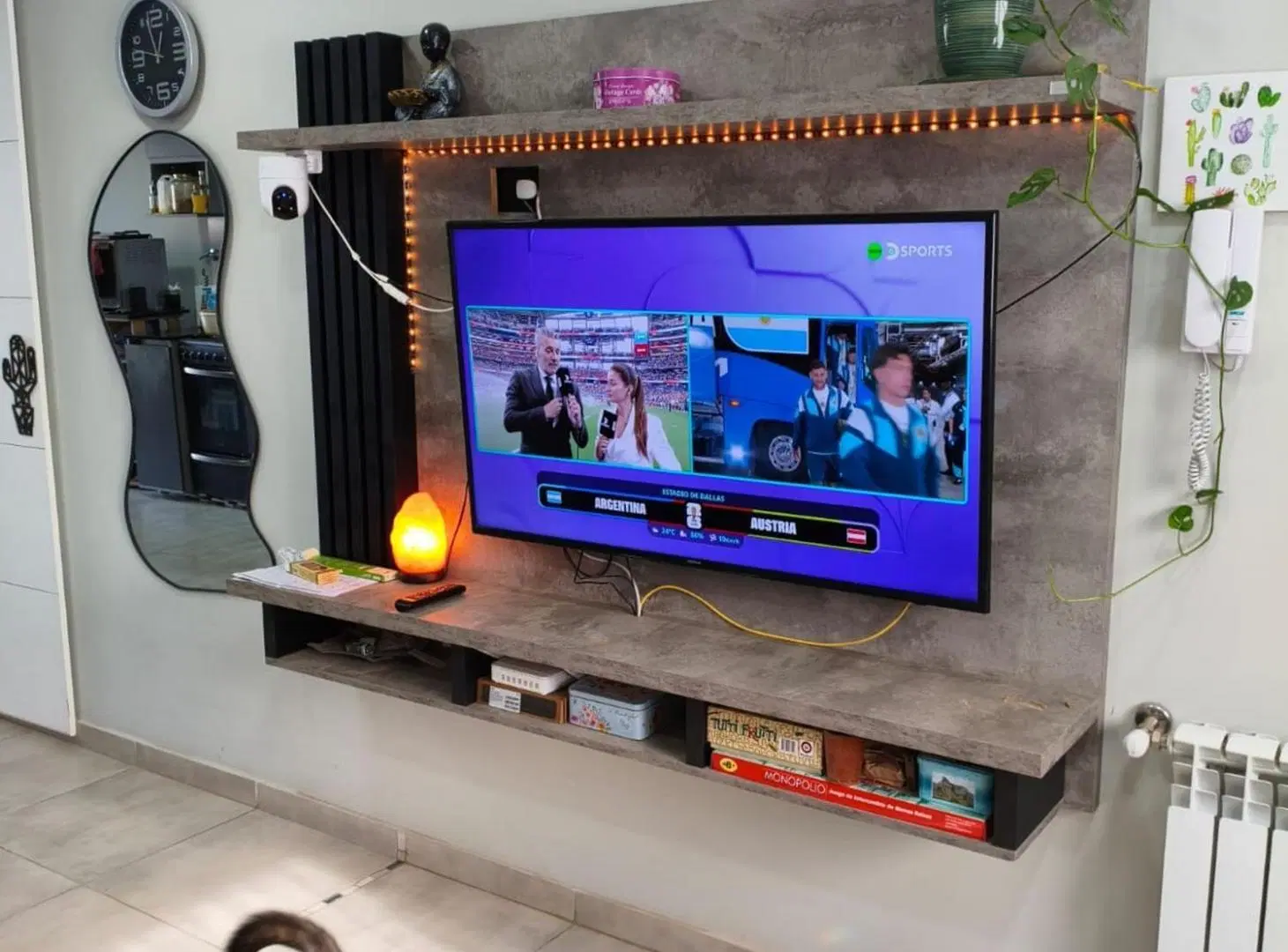 EN VENTA CASA  EN PH , PLANTA BAJA DOS DORMITORIOS 3