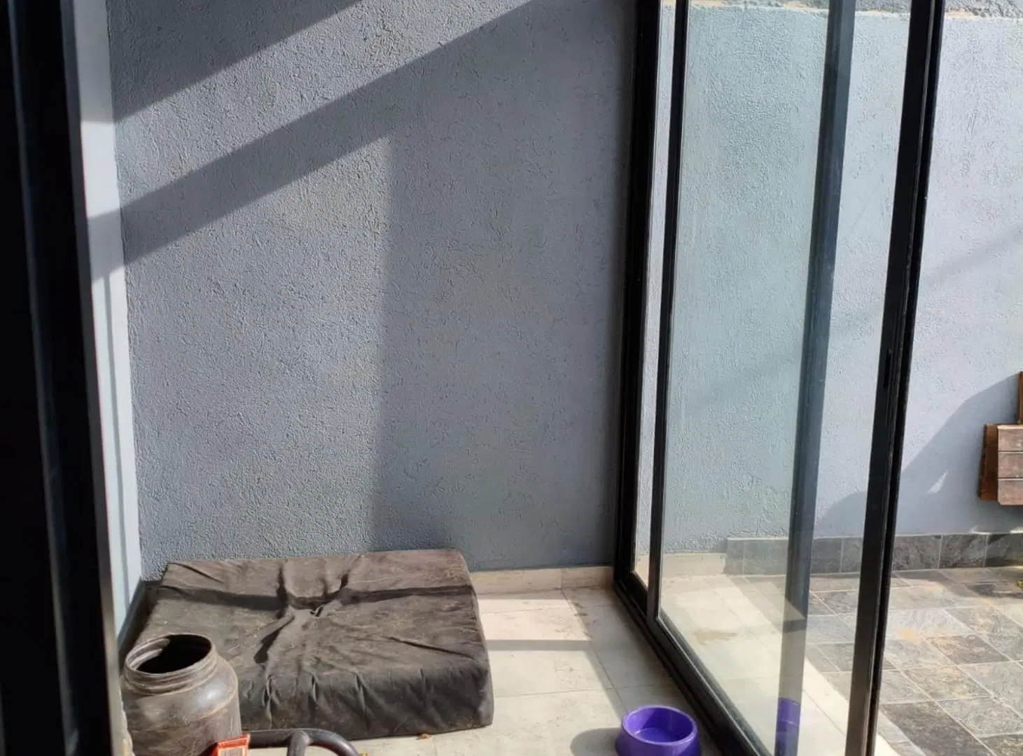 EN VENTA CASA  EN PH , PLANTA BAJA DOS DORMITORIOS 4