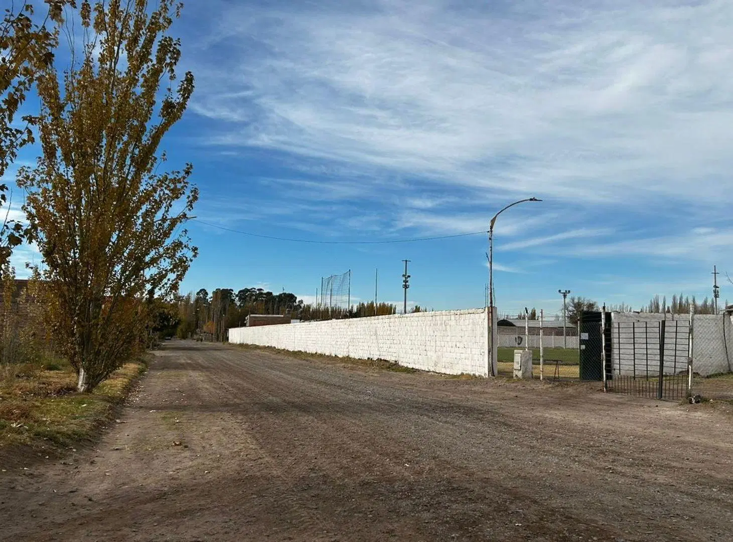 TERRENO ESQUINA EN VENTA, FERNANDEZ ORO 8
