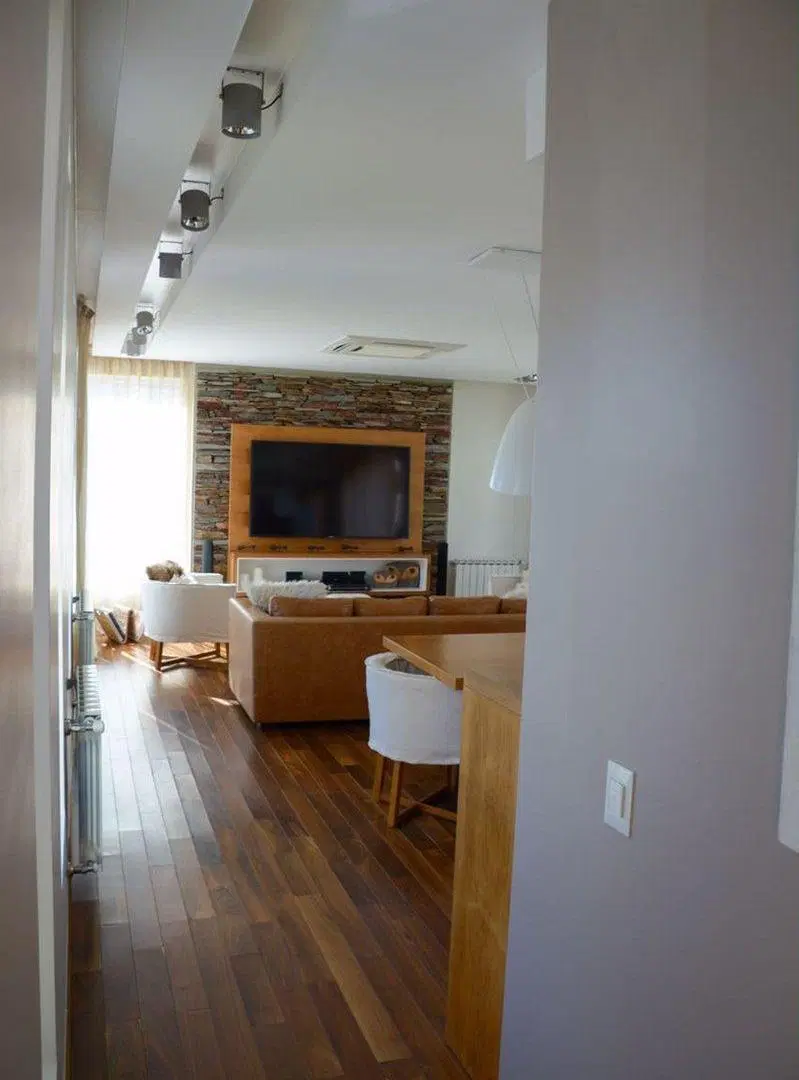 CASA EN VENTA CON PILETA, B° Bocahue, Neuquén. 5
