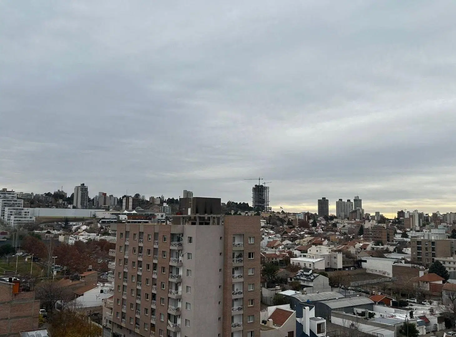DEPARTAMENTO 1 DORMITIORIO EN VENTA, NEUQUEN 3