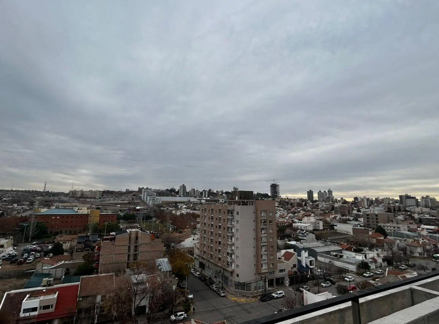 DEPARTAMENTO 1 DORMITIORIO EN VENTA, NEUQUEN 5