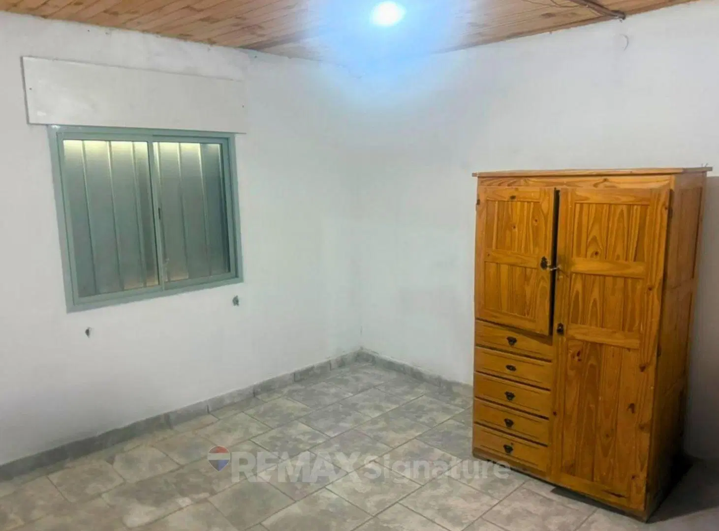 Dpto en primer piso en Alquiler, Plottier 2