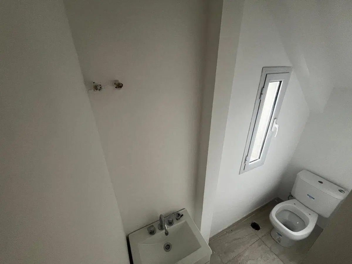 VENTA DUPLEX 3 DORMITORIOS B°LA CASONA ll PLOTTIER 3