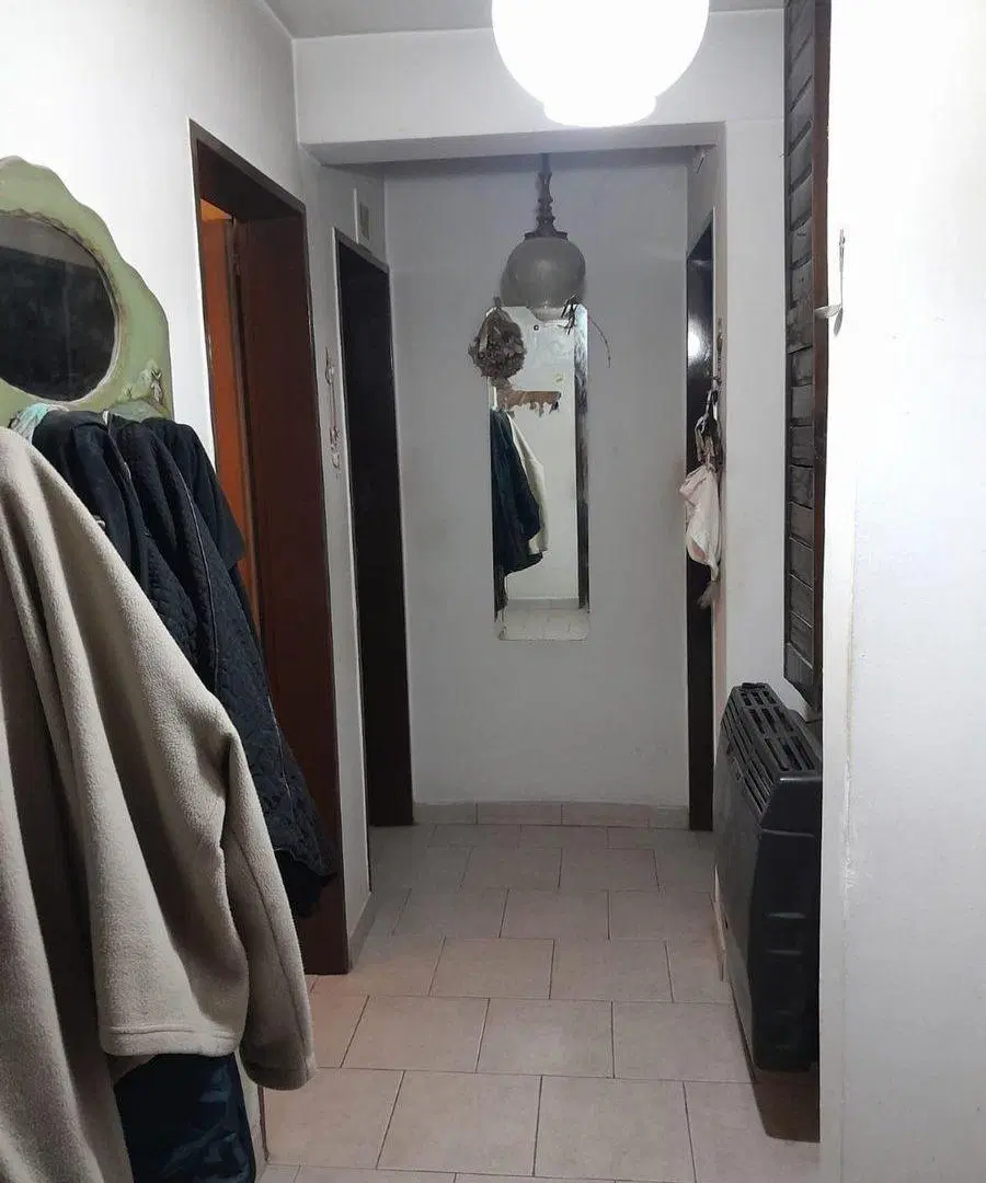Casa en Venta Gral Roca  + dto 1 dormitorio 4