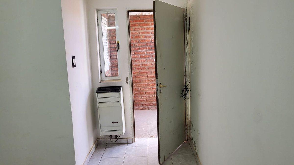Foto de VENTA PROPIEDAD CON 3 DPTOS PARA RENTA| INVERSION, imagen 1