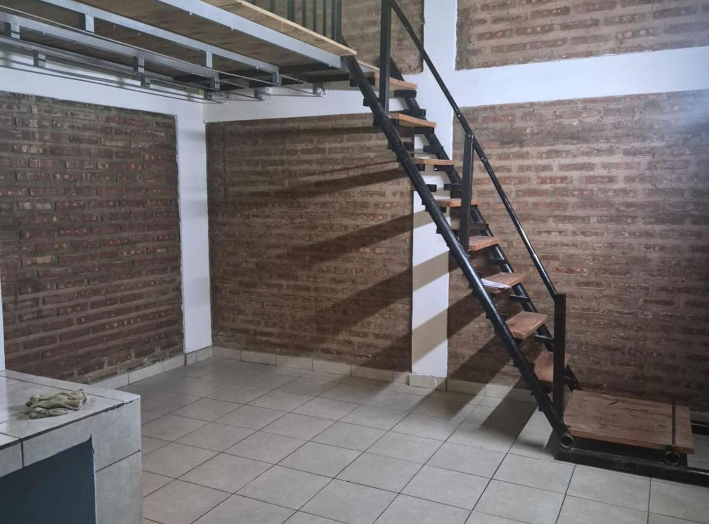 Foto de VENTA PROPIEDAD CON 3 DPTOS PARA RENTA| INVERSION, imagen 4