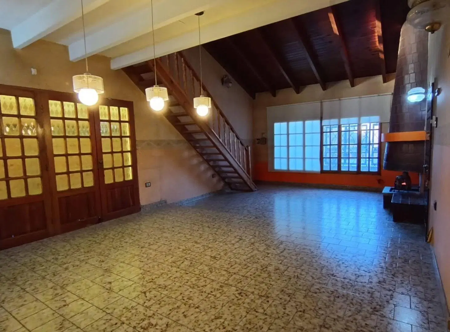 Casa 3 dorm en VENTA - APTO CRÉDITO - PLOTTIER 4