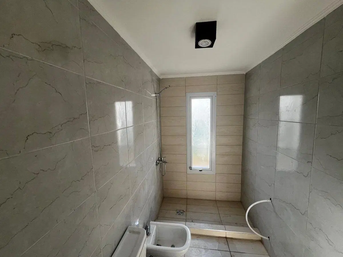 VENTA DE CASA 3 DORMITORIOS CANALES DE PLOTTIER 5