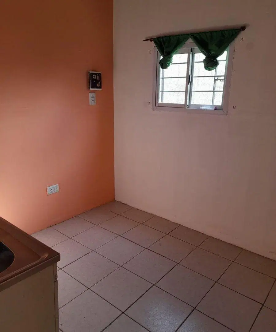 Casa en Venta "Barrio Caminos del Sol" 5