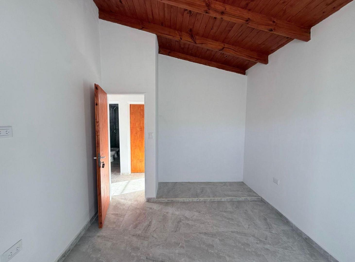 Foto de Casa en Alquiler, Plottier, imagen 2
