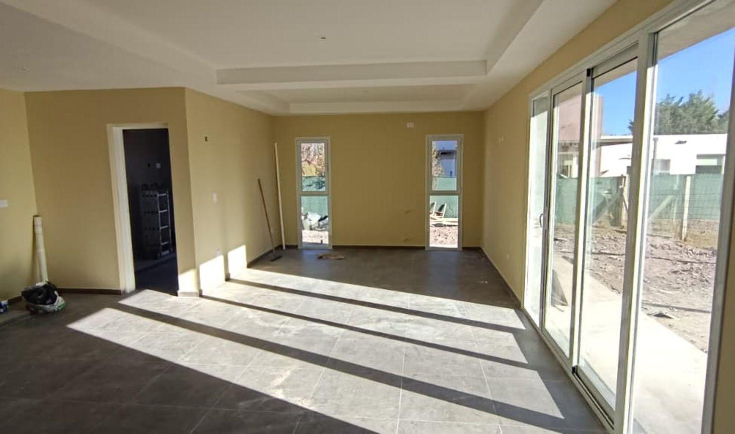 Foto de Venta casa a estrenar- apta credito-Plottier, imagen 4