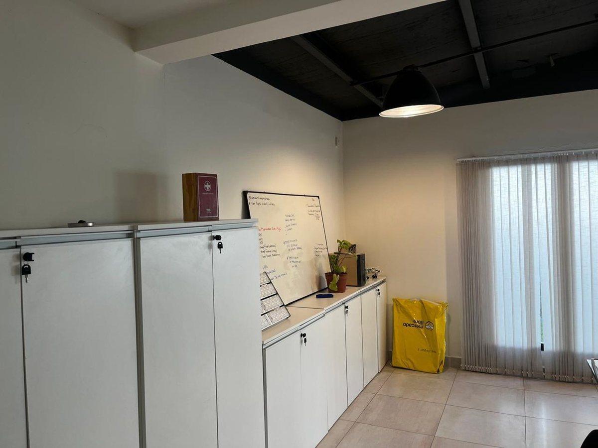 Foto de VENTA DE BASE INDUSTRIAL, PLOTTIER, imagen 4