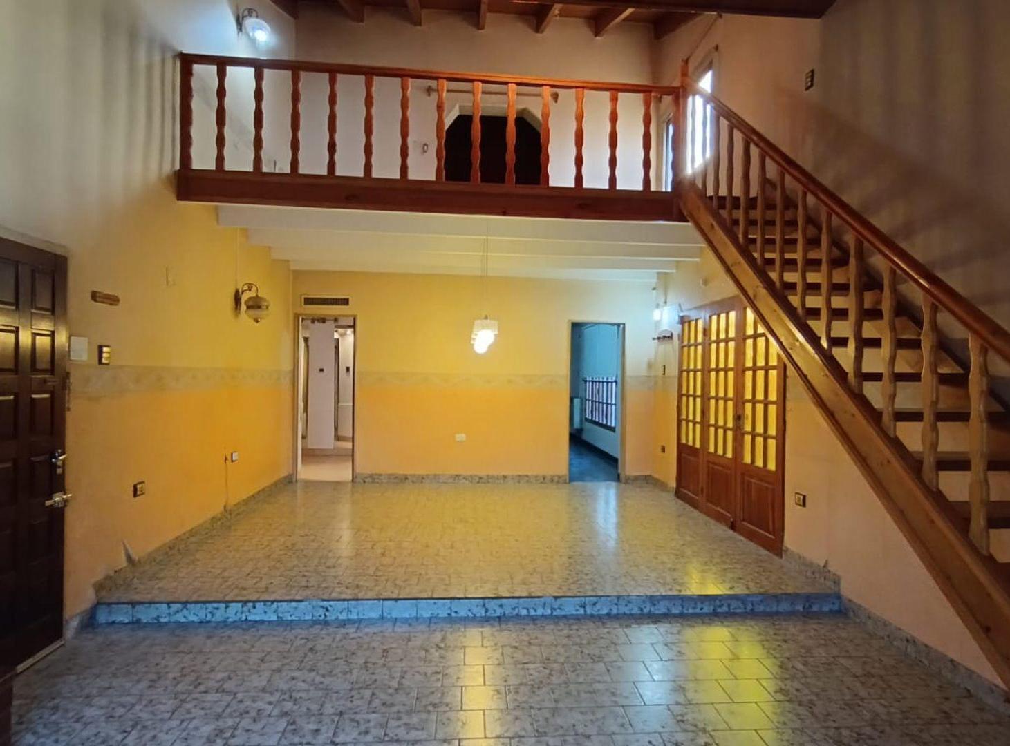 Foto de Casa 3 dorm en VENTA - APTO CRÉDITO - PLOTTIER, imagen 1
