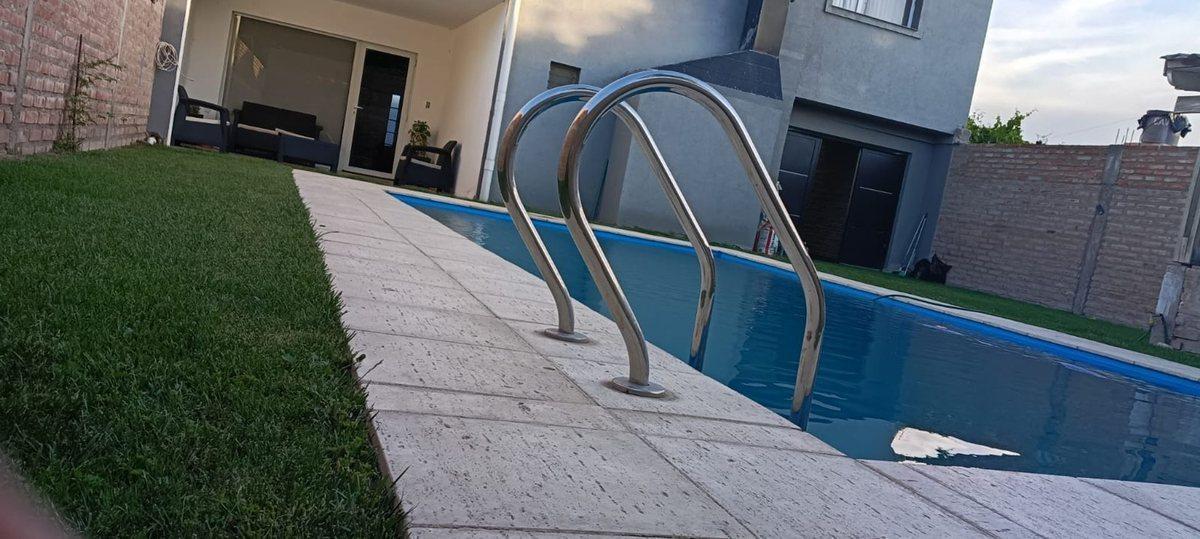 Foto de Venta Casa 4 dormis, garaje, piscina APTA CREDITO, imagen 1