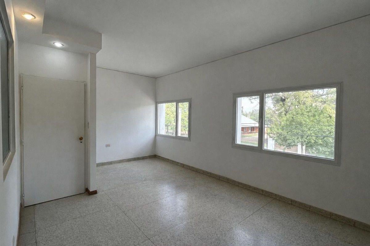 Foto de ALQUILER DE OFICINAS CONSULTORIOS, CIPOLLETTI, imagen 1