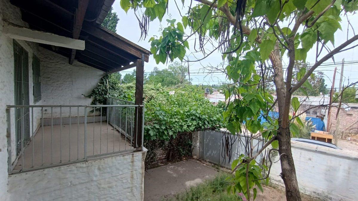 Foto de VENTA CASA EN PH 4 DORM - APTA CRÉDITO - PLOTTIER, imagen 4