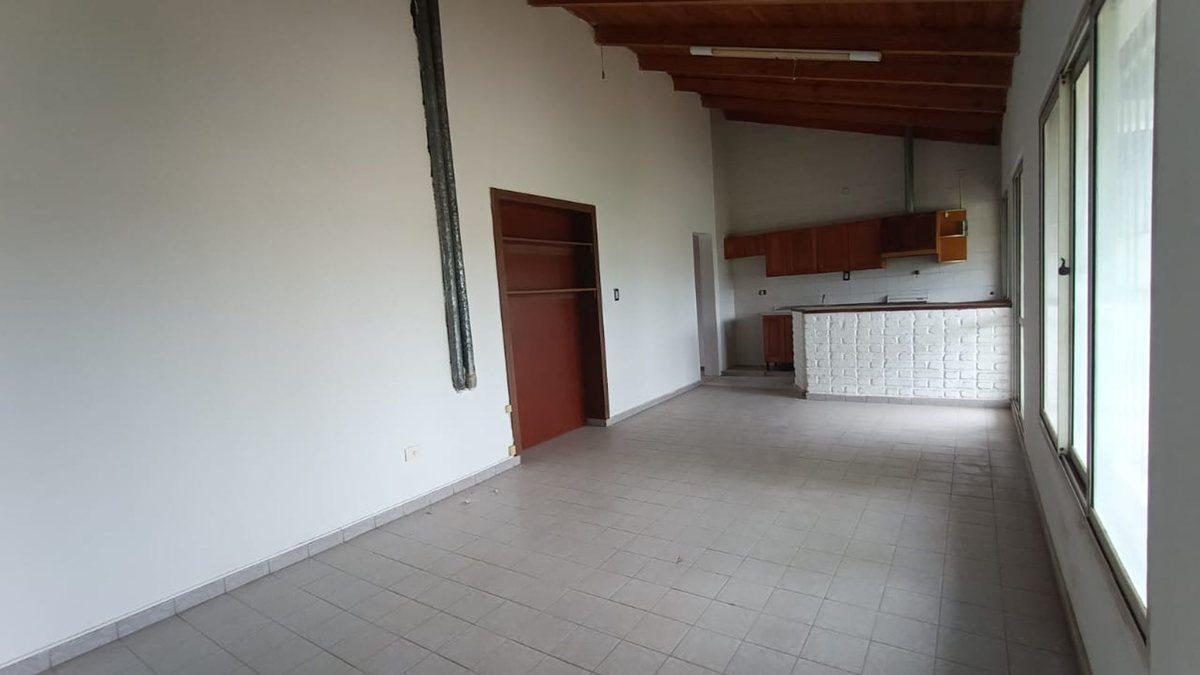 Foto de VENTA CASA EN PH 4 DORM - APTA CRÉDITO - PLOTTIER, imagen 1