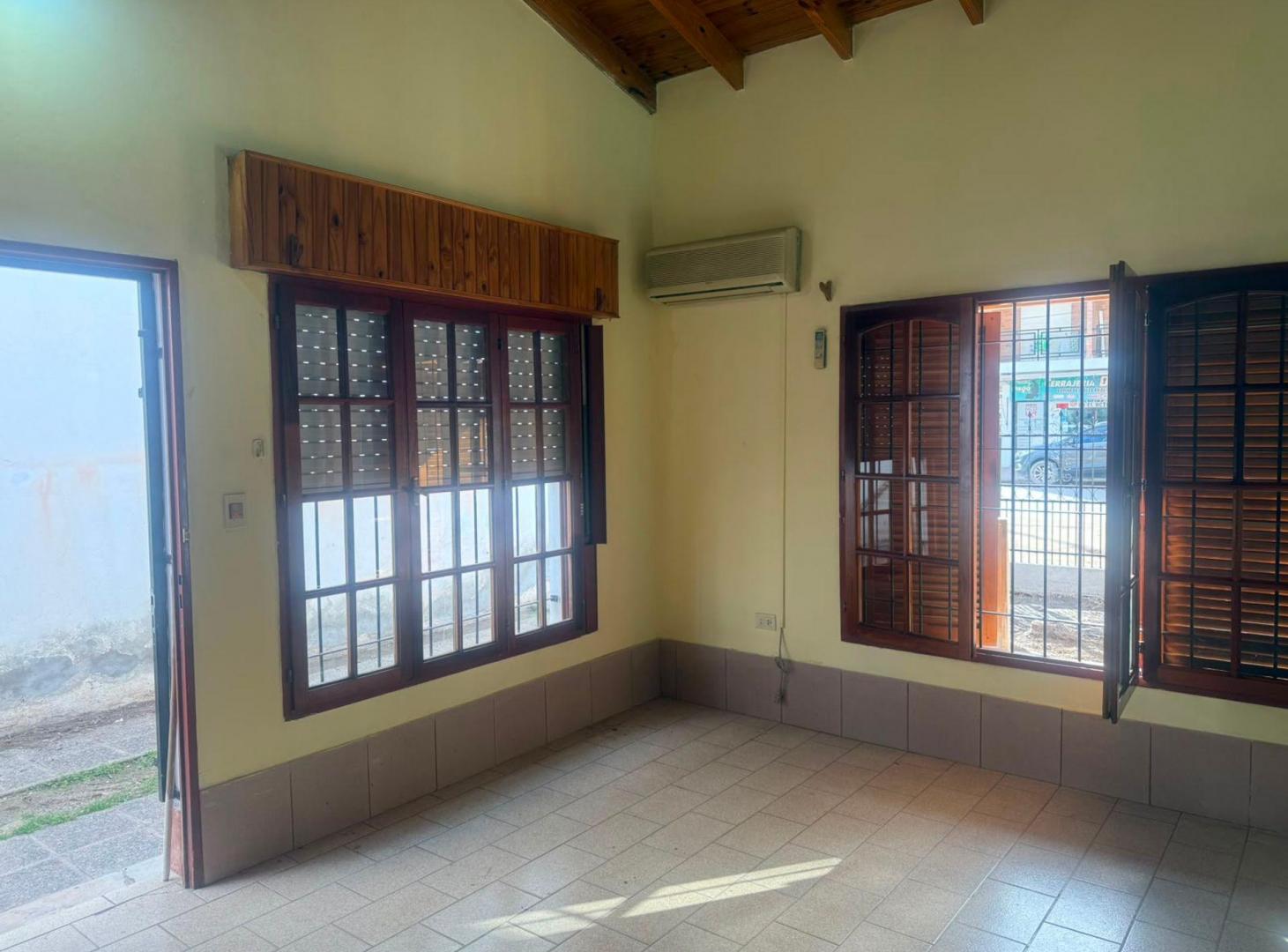 Foto de Casa en Alquiler, Plottier, imagen 1