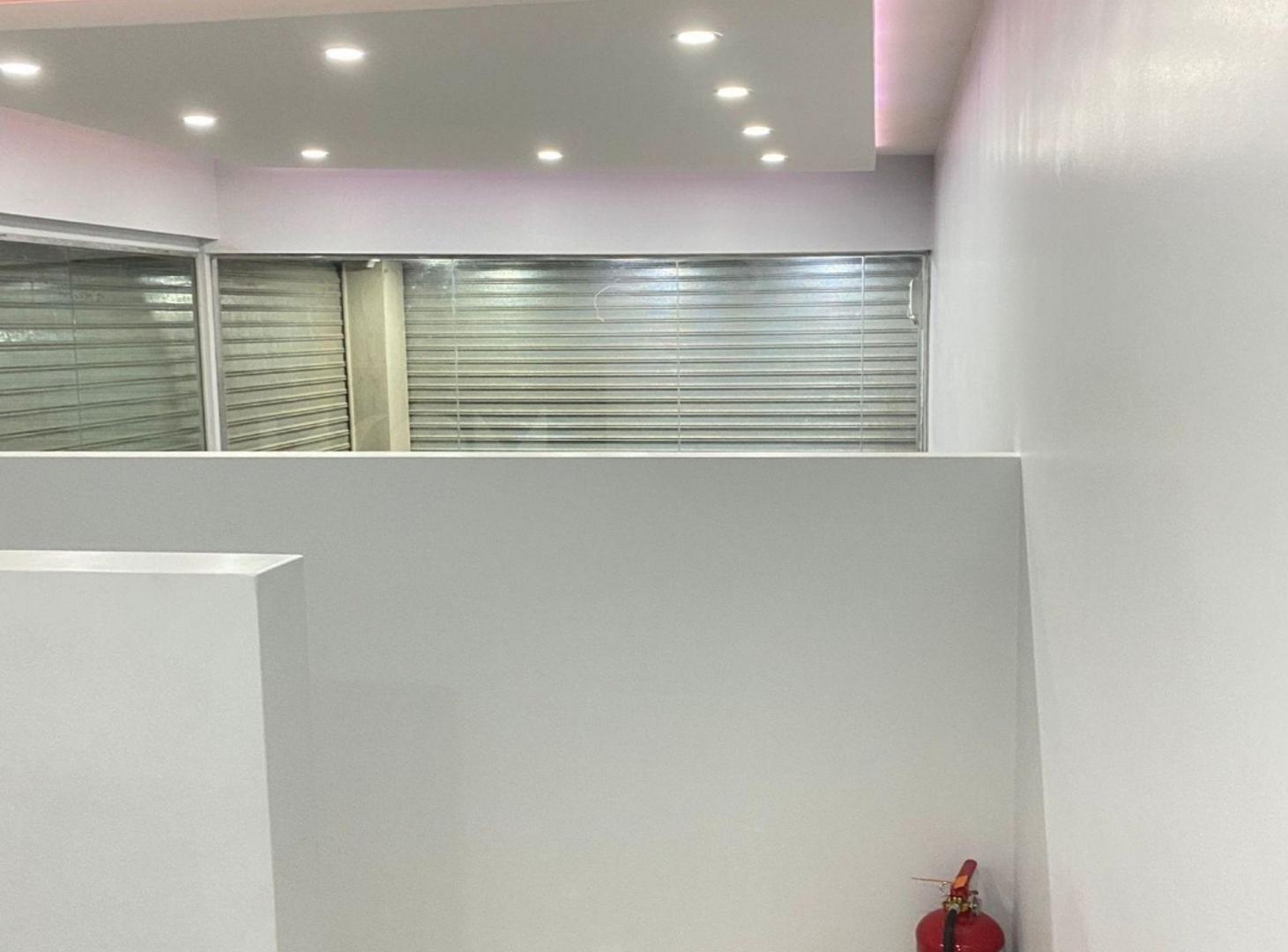 Foto de OFICINA LOCAL COMERCIAL EN ALQUILER, PLOTTIER, imagen 3