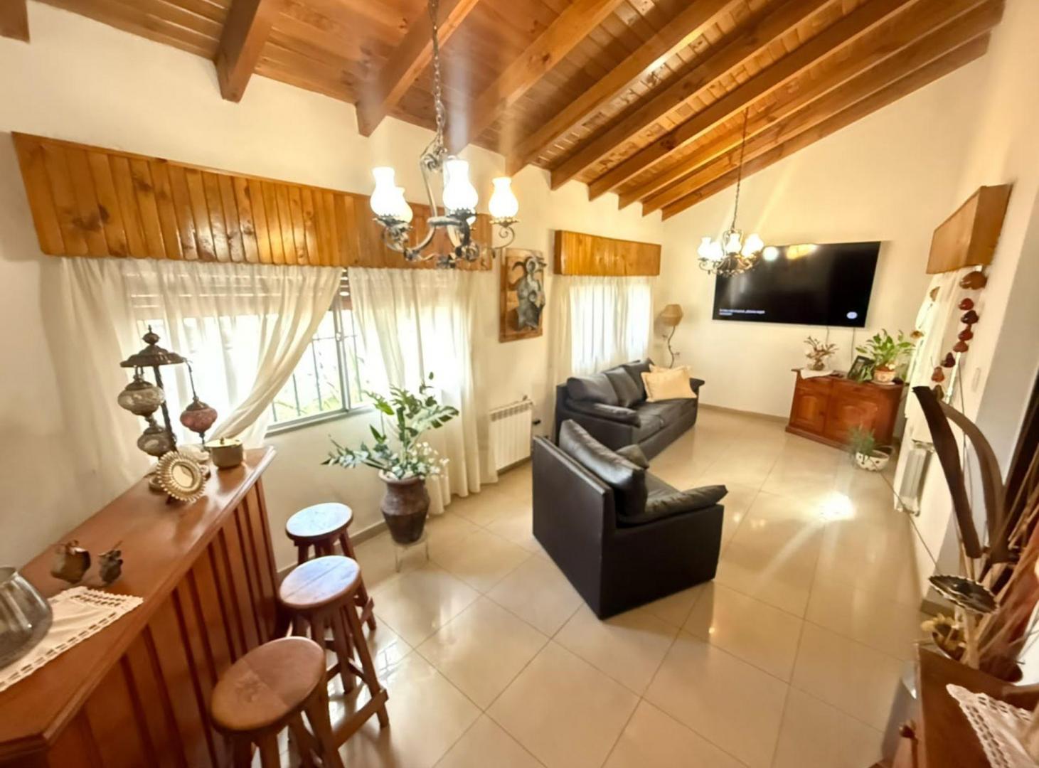 Foto de Casa en Venta Villa Farrel Neuquen, imagen 1
