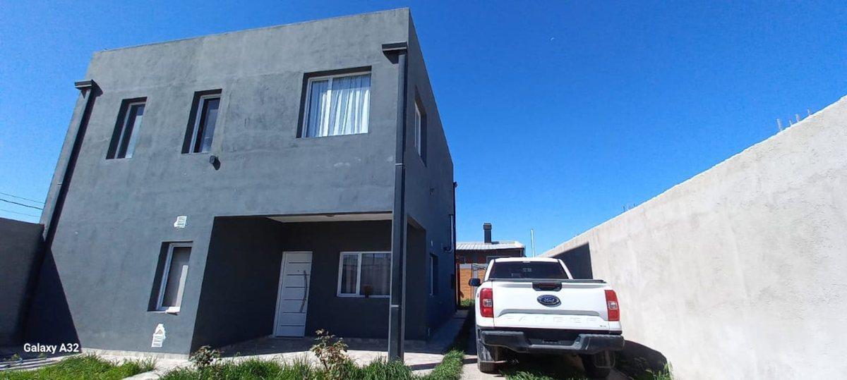 Foto de Venta casa 4 dormitorios y Quincho en La Casona 2, imagen 2