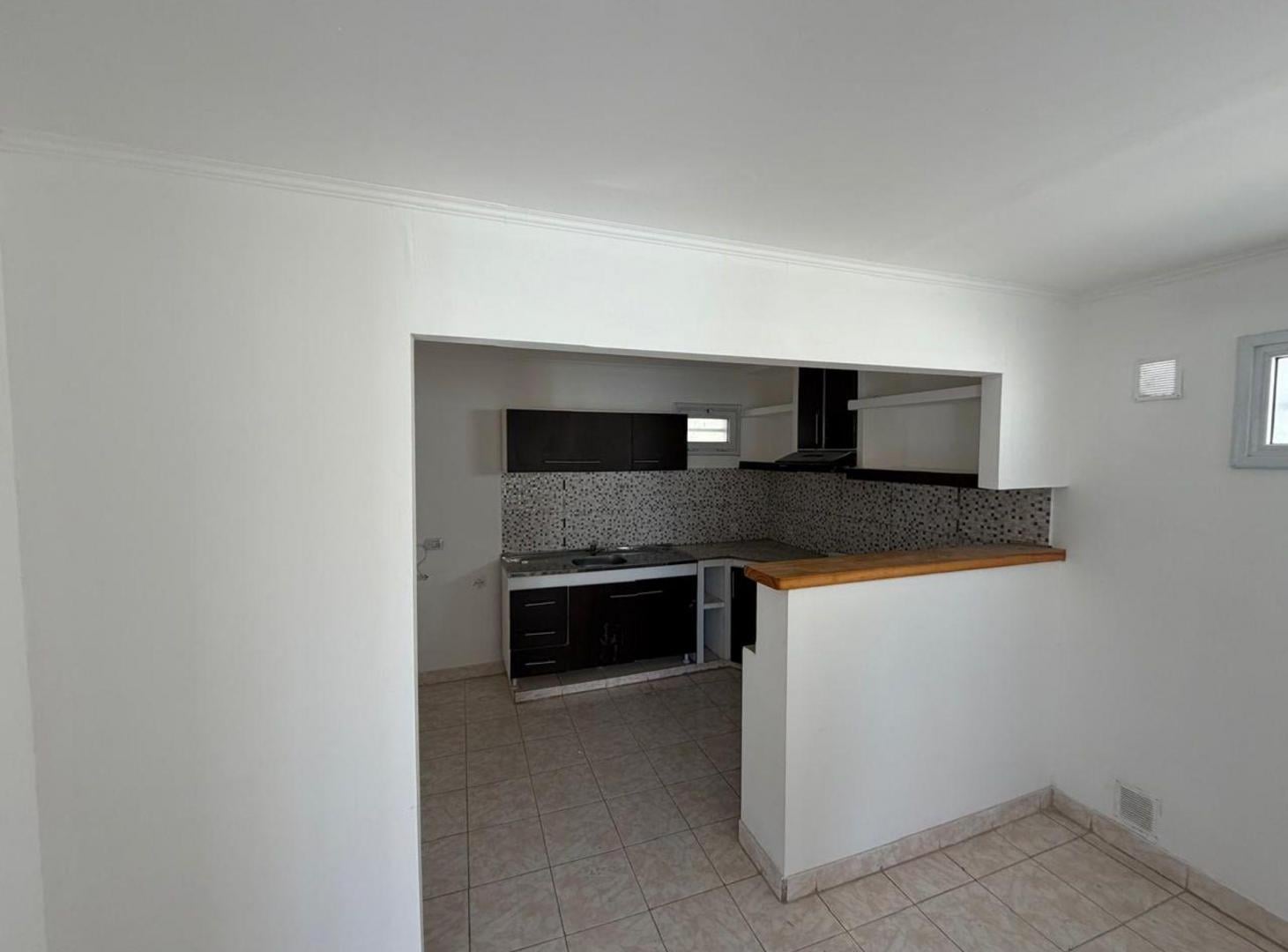 Foto de ALQUILER CASA EN PH DOS DORMITORIOS, imagen 1