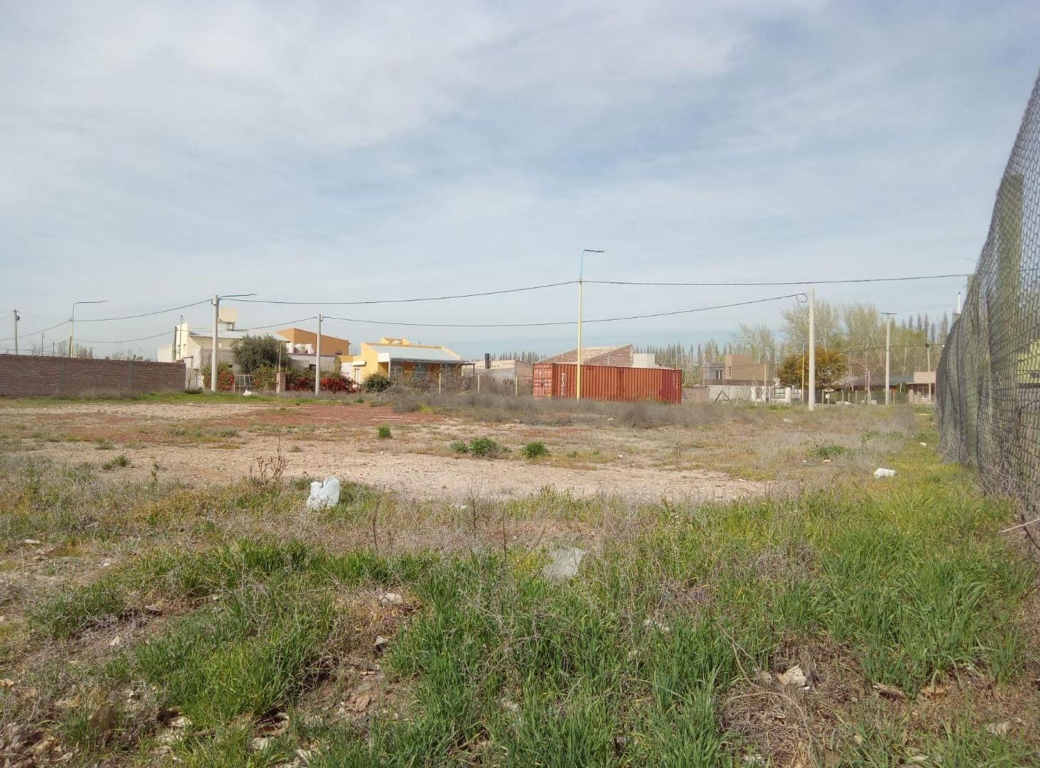 Foto de VENTA DE LOTE CON SALIDA A DOS CALLES, imagen 2