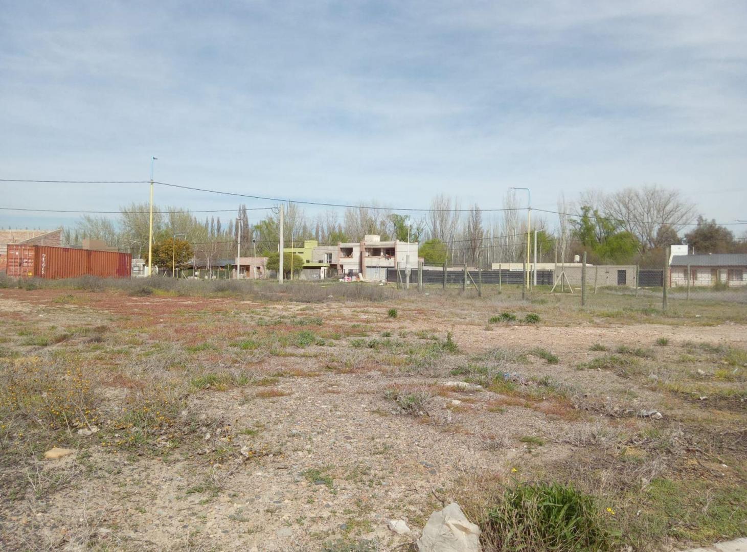 Foto de VENTA DE LOTE CON SALIDA A DOS CALLES, imagen 4