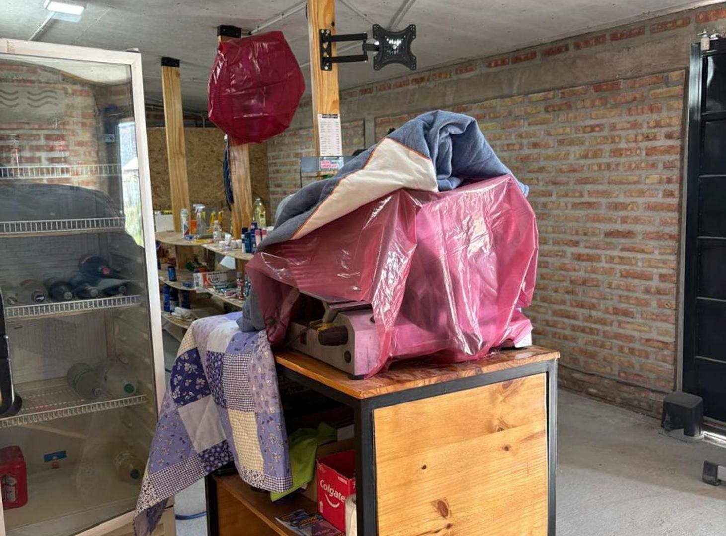 Foto de Venta Casa 2 Dorm- Amedea Plottier, imagen 3
