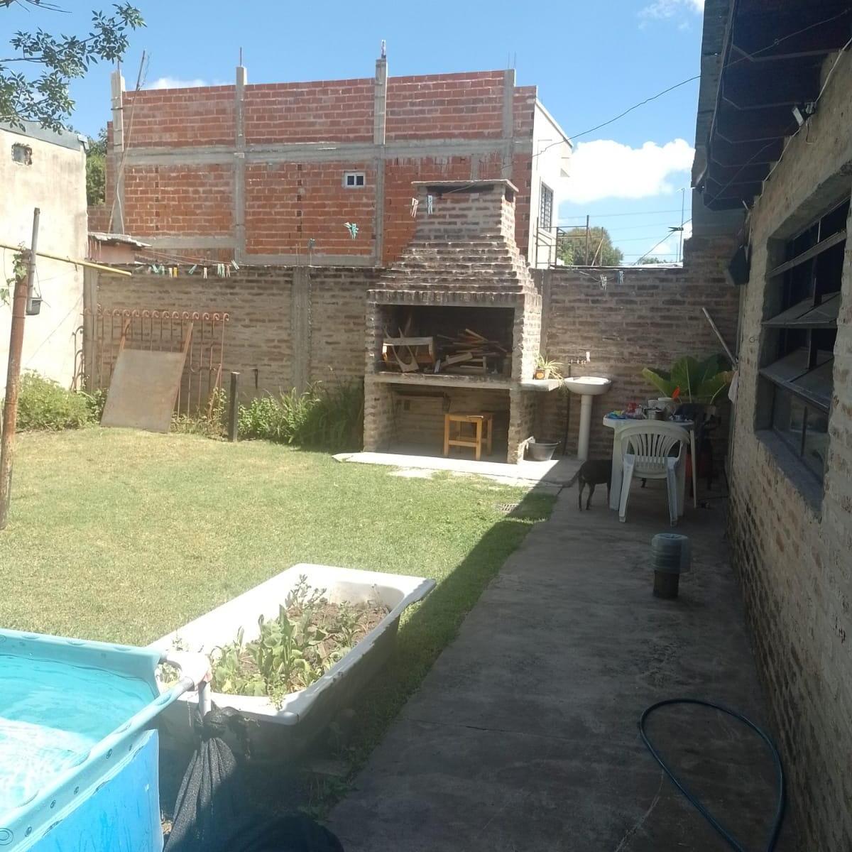 Casa en Venta - Permuta en Malvinas Argentinas Alte. Brown 5
