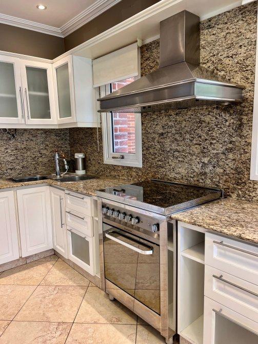 Foto de Categorico Chalet en Venta.-, imagen 2
