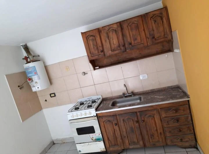 DEPARTAMENTO CON BALCON 3 AMBIENTES sin expensas 5