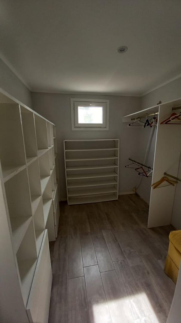 Foto de Moderna casa en club de campo El Moro, imagen 3