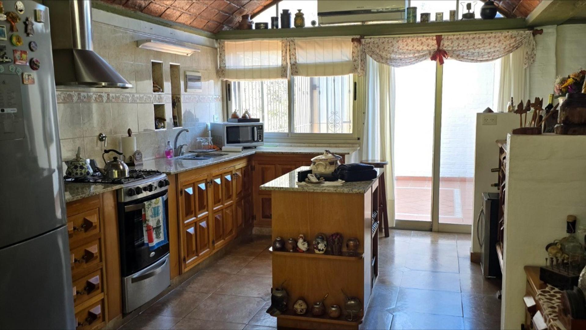Foto de Solida casa en venta en Club de campo El Moro, imagen 4
