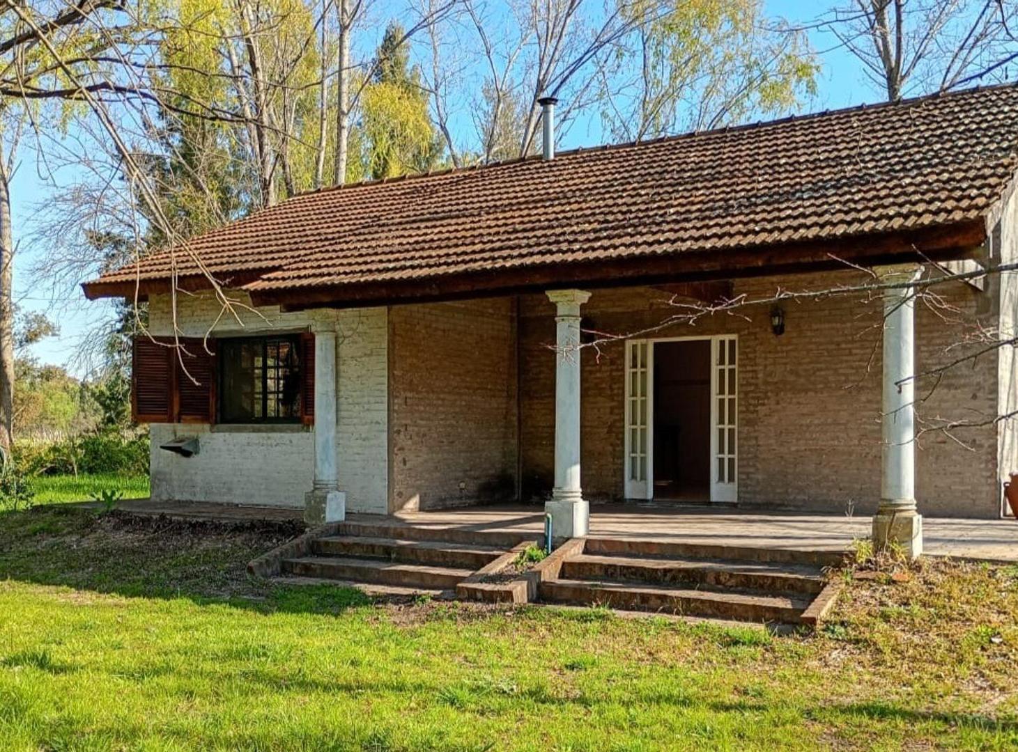 Foto de Propiedad en venta en zona central del Club de Campo El Moro, imagen 1