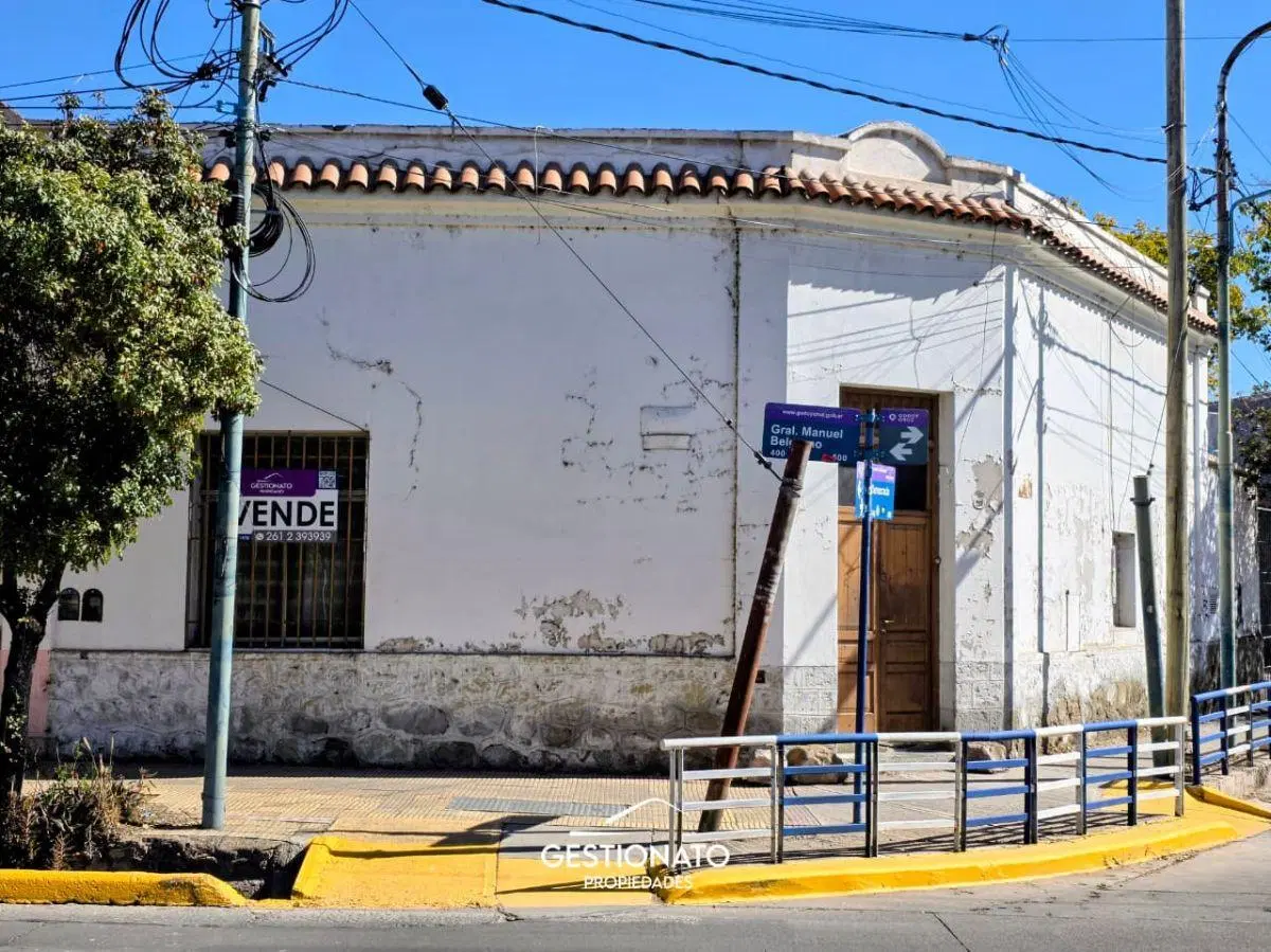 VENTA DE CASA MIXTA VALOR TERRENO - GODOY CRUZ 3