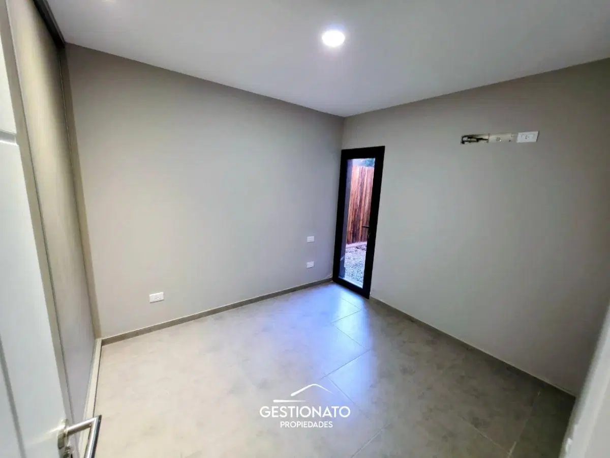DEPARTAMENTO A ESTRENAR GODOY CRUZ B° PRIVADO LAS ACACIAS 3