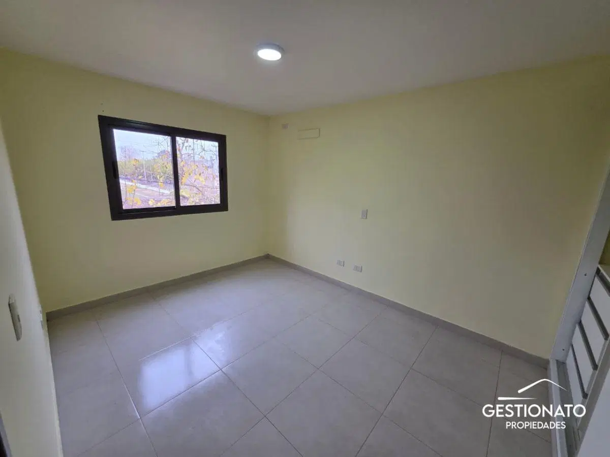 DUPLEX EN ALQUILER B° JARDINES DE URQUIZA - GUAYMALLEN 3