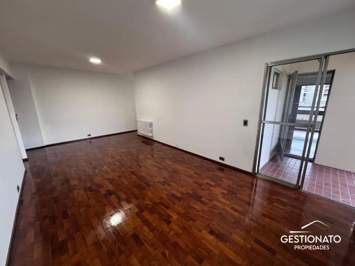 DEPARTAMENTO RECICLADO EN BOMBAL - CIUDAD DE MENDOZA 1