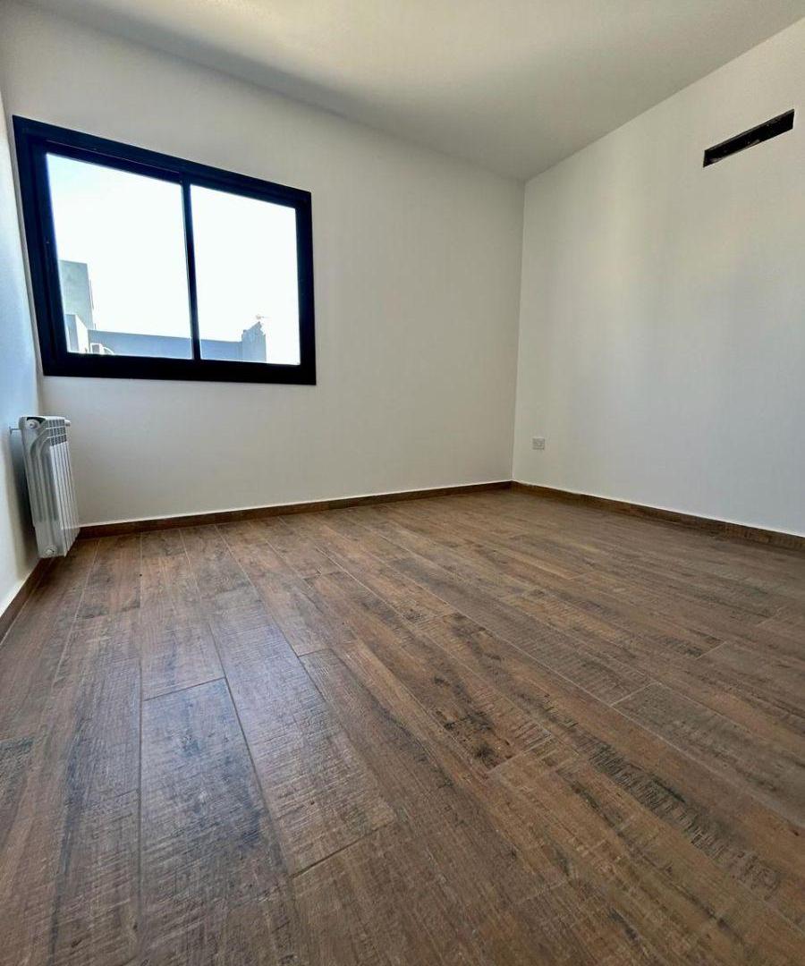 Foto de Venta - Duplex - 3 Dormitorios 3 Baños - Colinas de Manantiales, imagen 5