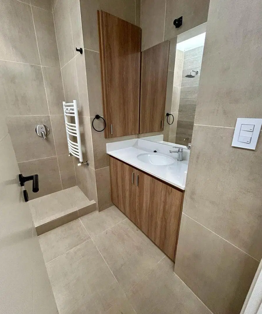 Venta - Duplex - 3 Dormitorios 3 Baños - Colinas de Manantiales 2