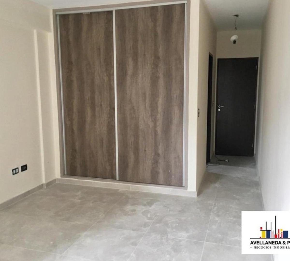 Venta de Departamento 2 Dorm. con Cochera 2