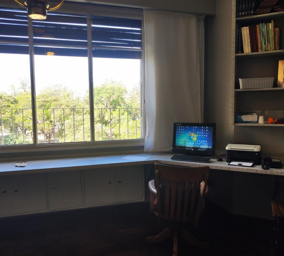 Venta de Departamento de 4 Dorm. y Dpcia 4