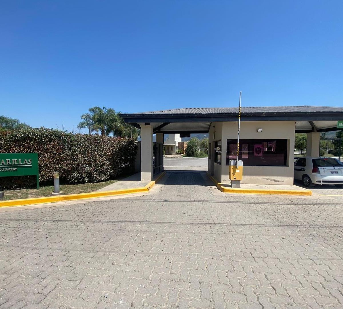 Terreno en Venta en Country Las Jarillas 2