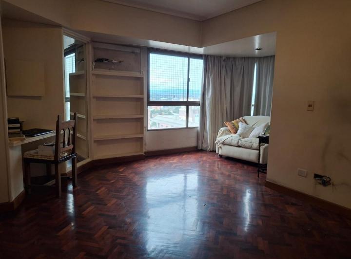 Hermoso departamento ZONA NORTE frente a Plaza Urquiza 5