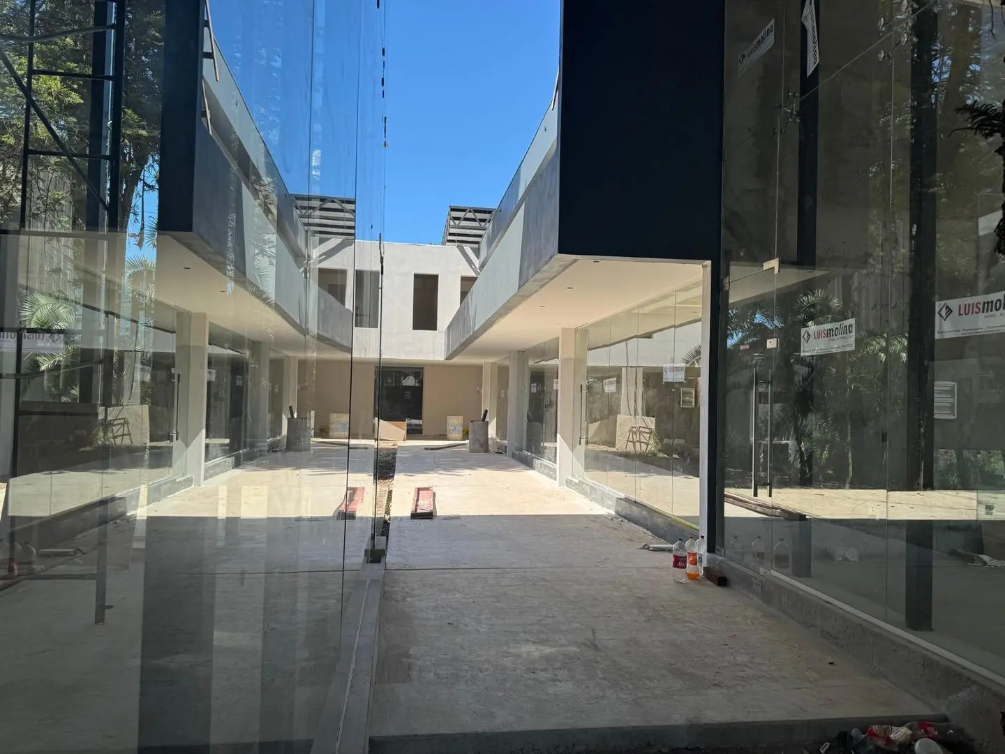 Local en Alquiler Plaza Aconquija 3